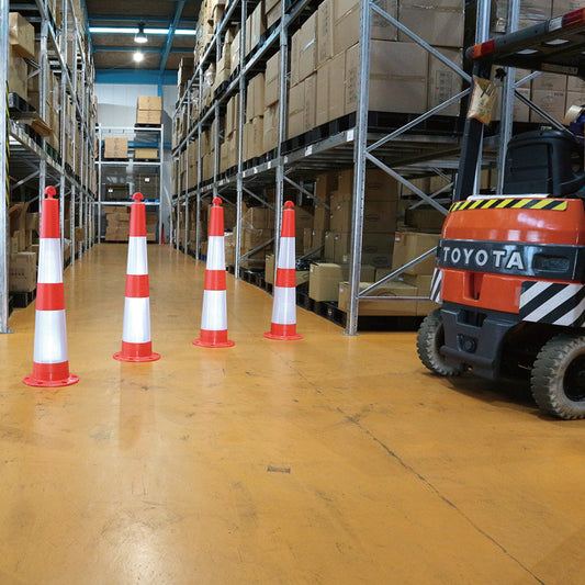 トラフィックコーン1100