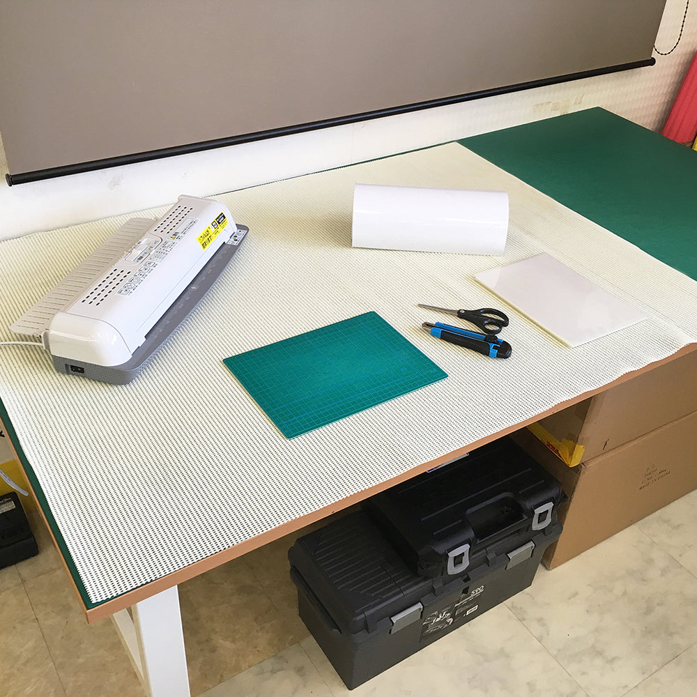 NEW止まるんです　90㎝×125㎝　 B-90